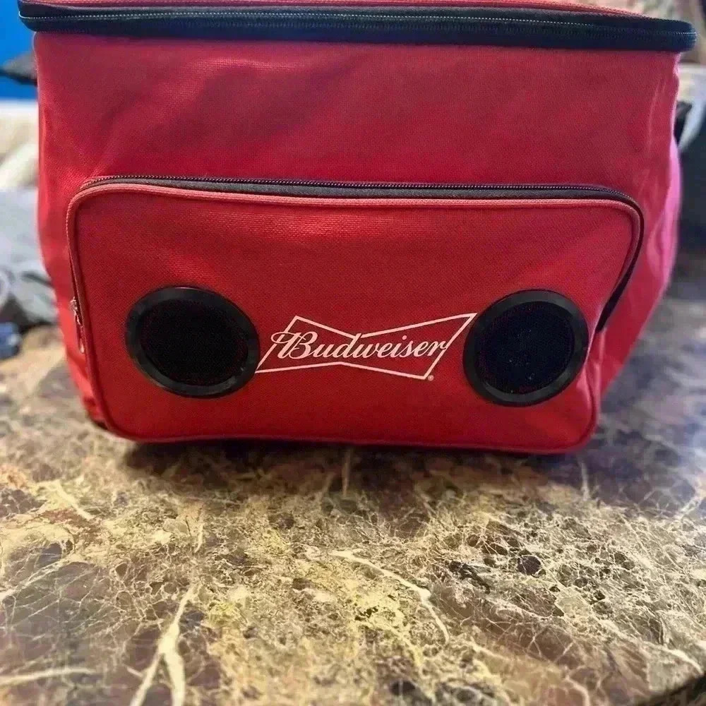 NWOT Budweiser cooler with speakers